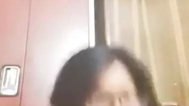 Chubby Bengali girl stripping fully naked