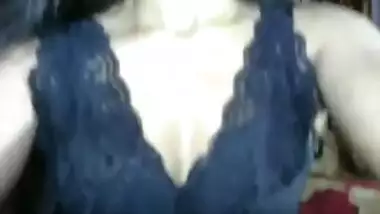 desi fit babe very sexy tease on cam
