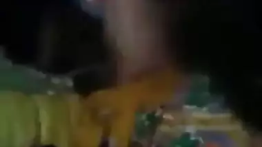 Gaon ki randi outdoor fucking – Threesome desi sex